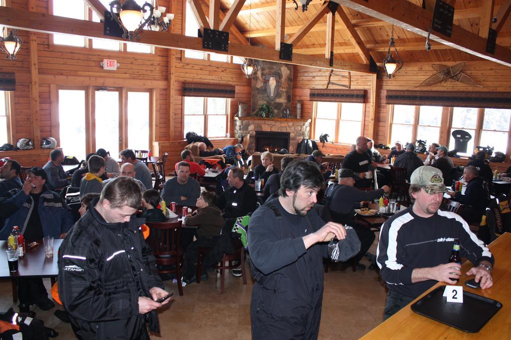 Lake Parlin Lodge & Cabins West Forks Dış mekan fotoğraf