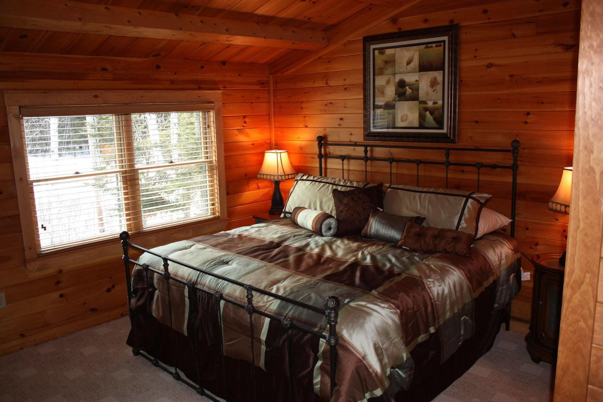 Lake Parlin Lodge & Cabins West Forks Dış mekan fotoğraf