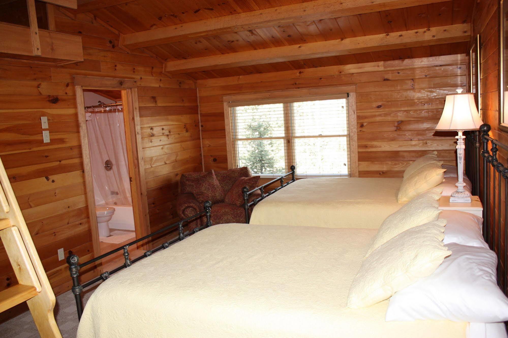Lake Parlin Lodge & Cabins West Forks Dış mekan fotoğraf